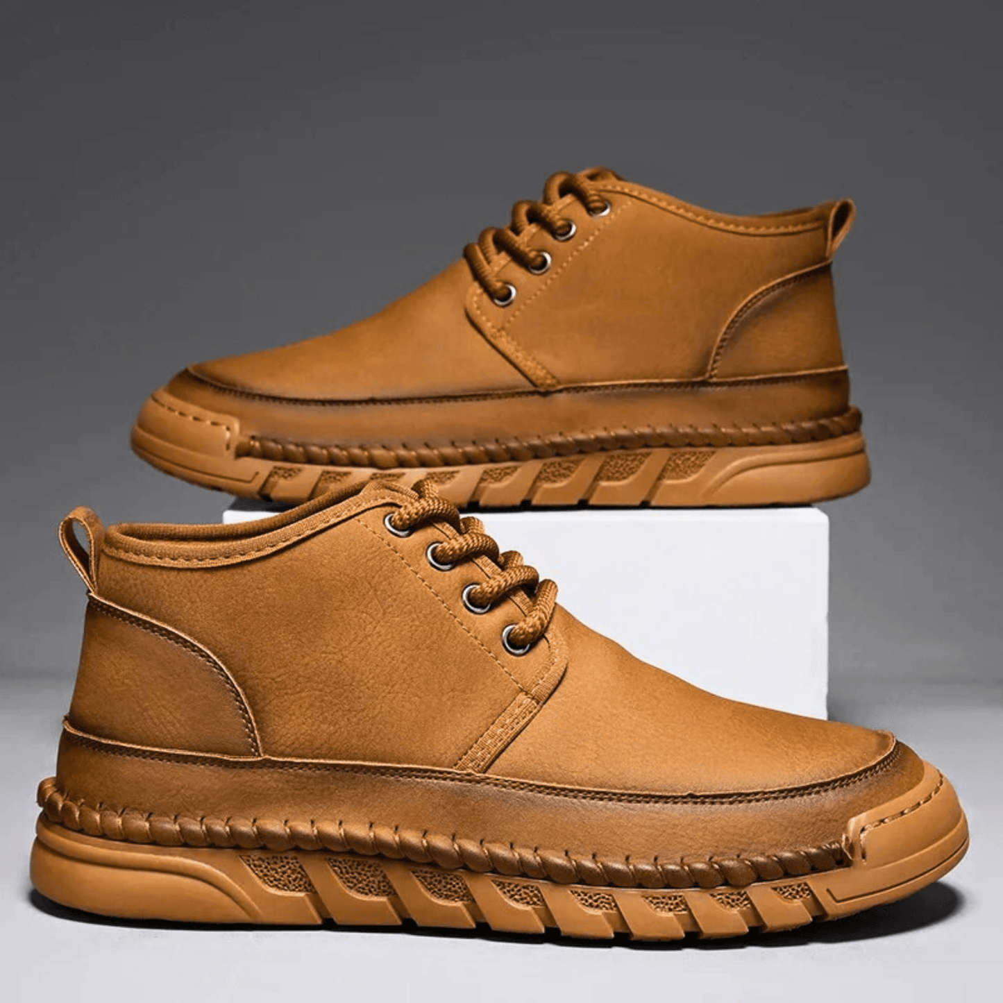 Averton | Leather Boots
